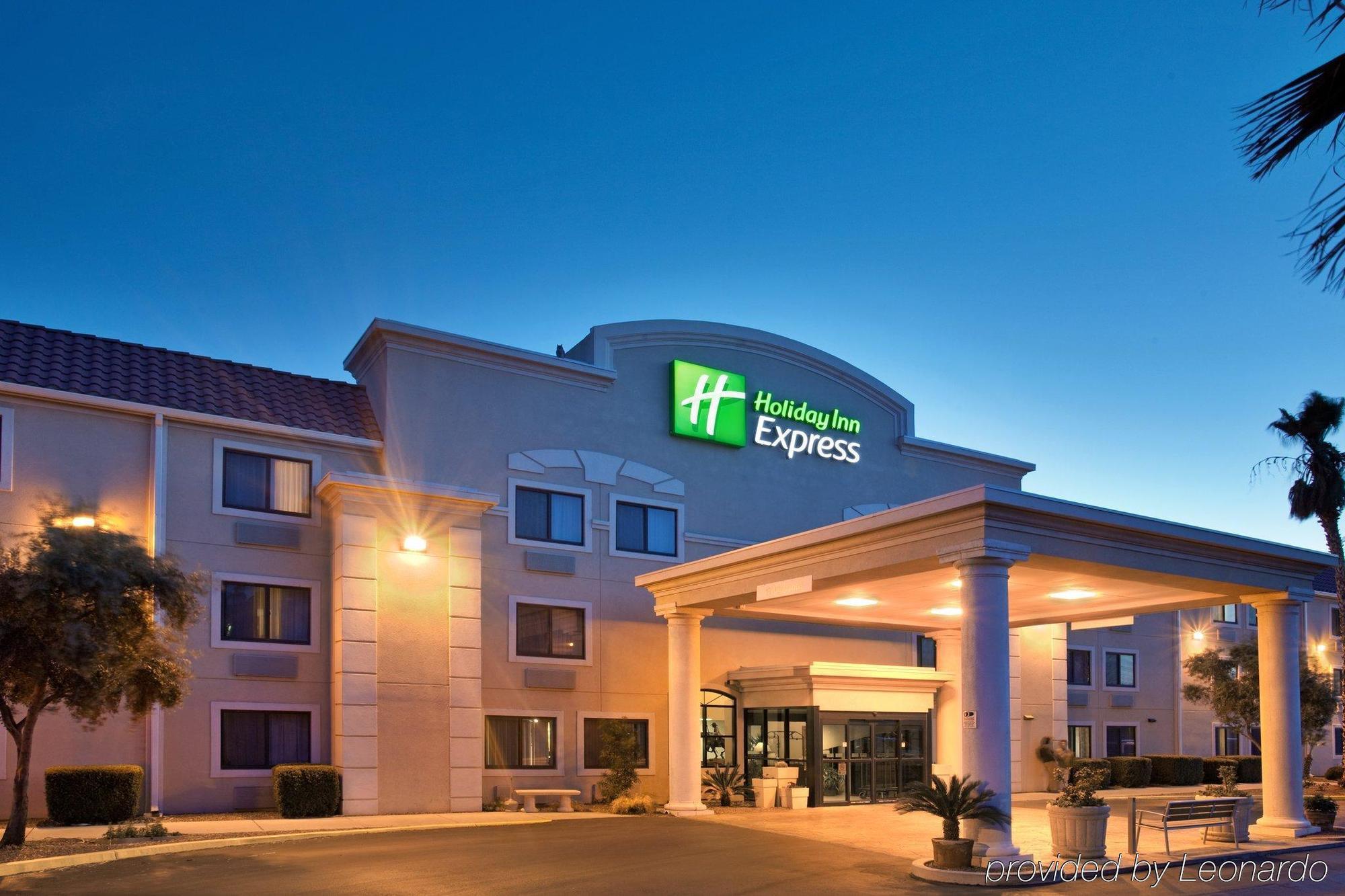 Holiday Inn Express Tucson-Airport By Ihg Zewnętrze zdjęcie